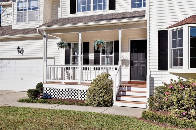 Photo - 164 Old Field Rd