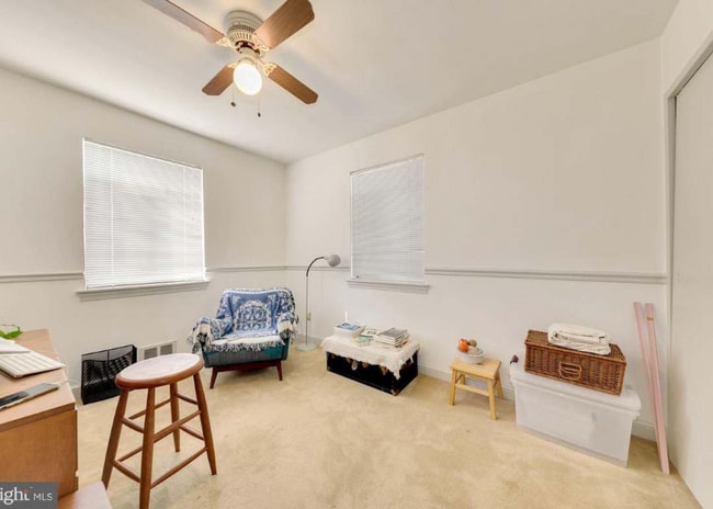 Photo - 420 Kerwin Rd