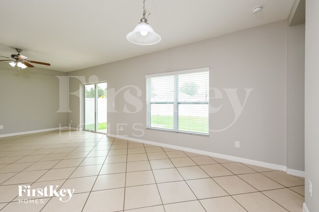 Photo - 4748 Rockvale Dr