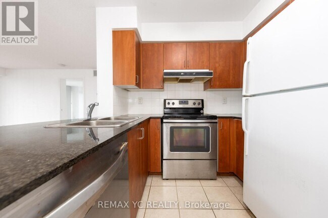 Photo - 5500 Yonge St Unit 2410