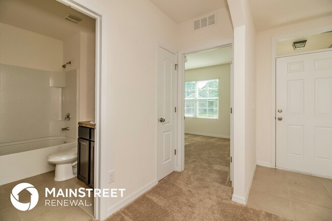 Photo - 4055 Bramblewood Loop
