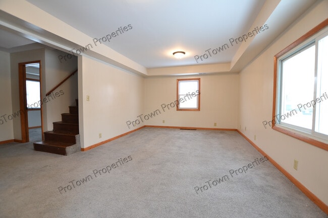 Photo - 211 Anderson Ave