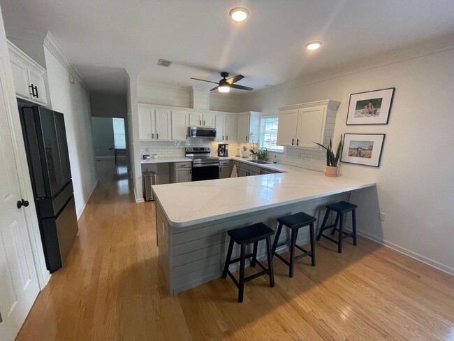 Photo - 1307 Hidden Timbers Pl