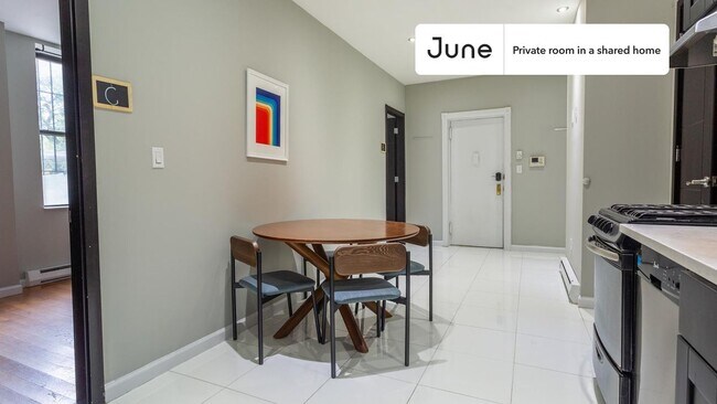 Room in Shared 4 bed/1.5 bath home in Upper West Side