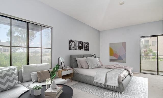 Photo - 720 W 4th St Unidad 320