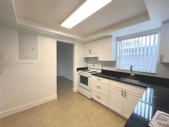 Photo - 3100 Riverside Dr Condo Unit 31003
