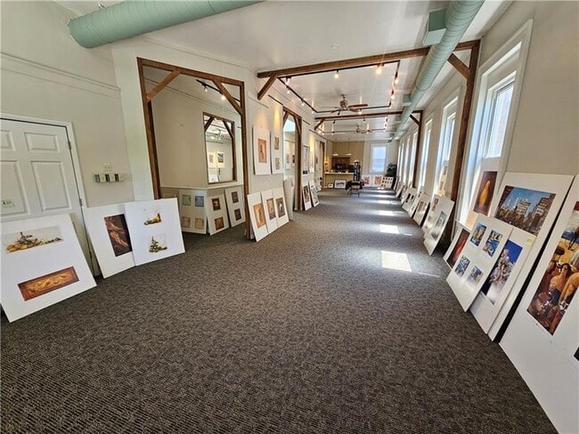 Photo - 30 N Main St