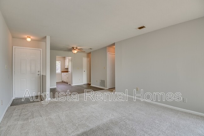 Building Photo - 2903 Ridge Ct Rental