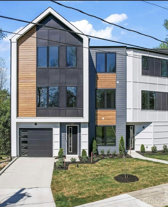 Building Photo - 3433 Byrnes St