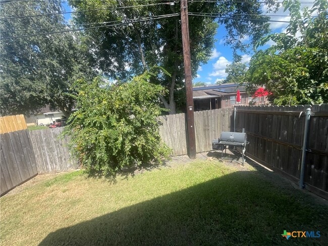 Photo - 203 Palmwood Dr
