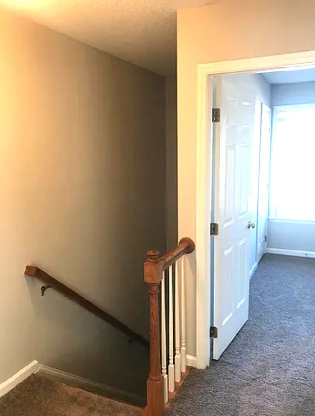 Photo - 163 Luther Rd