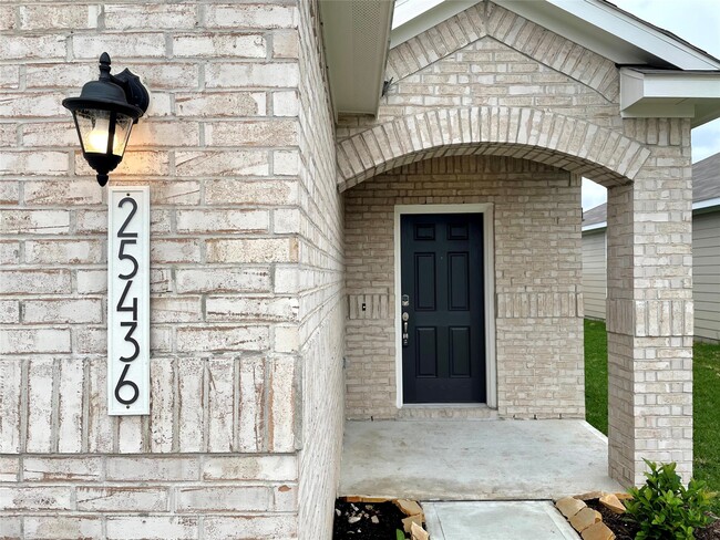 Photo - 25436 Northpark Lake Dr