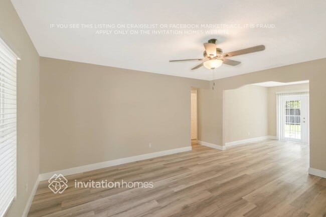 Photo - 3205 Lancaster Ln