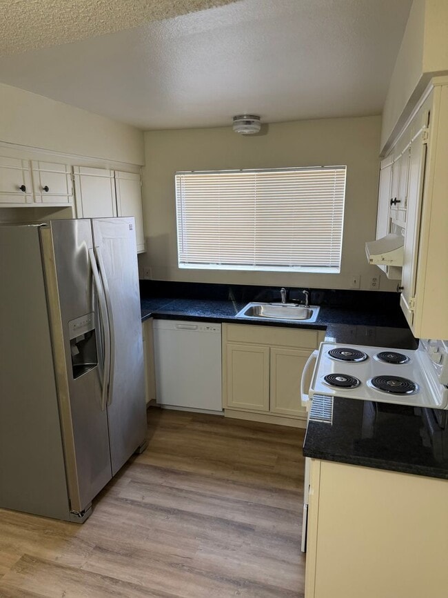 Photo - 236-240 W.20th Street Unit 238