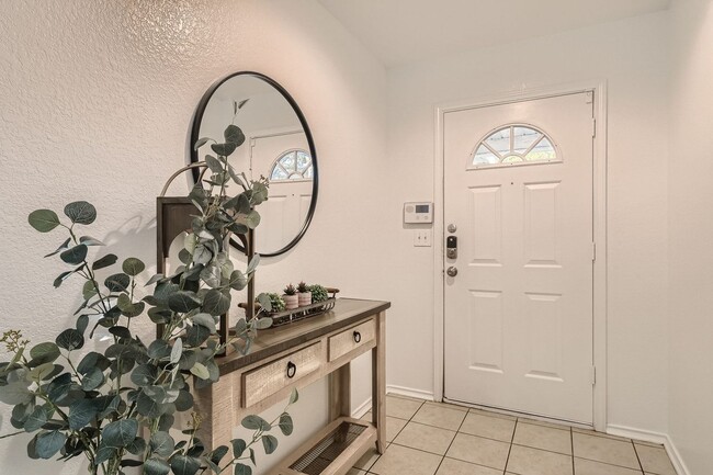 Photo - Fully Furnished 3 Bedroom near Greenbelt in Southeast Austin- Easy Access to 35!