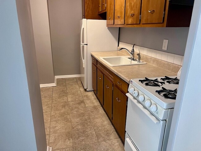 Photo - 225 St Pauls Ave Unit 7B