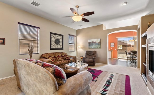 Photo - 5303 N Willoughby Dr