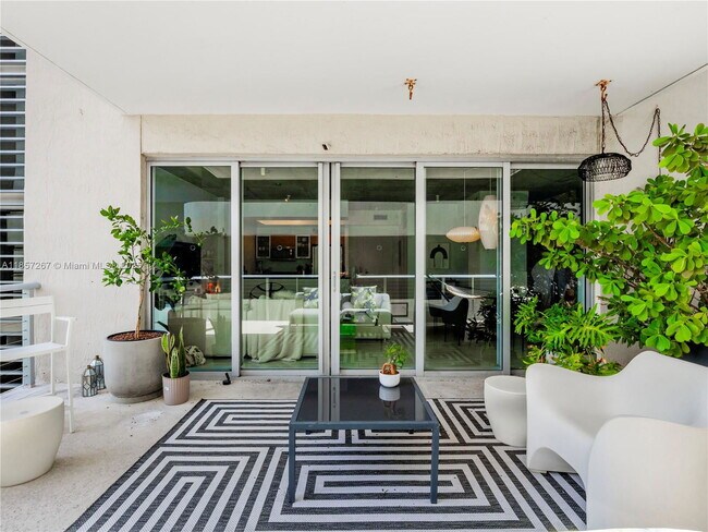 Photo - 3449 NE 1st Ave