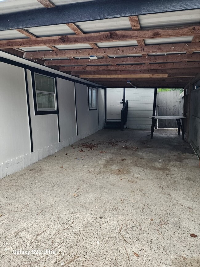 Photo - 6239 Carver Rd