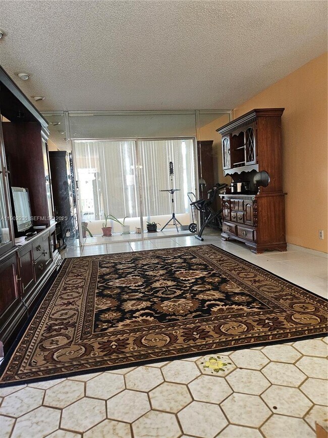 Photo - 5121 W Oakland Park Blvd Unit 211