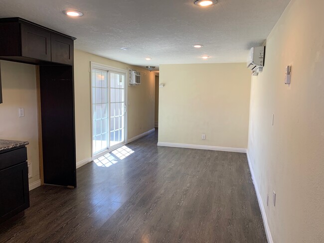 3913 E Calle De Ricardo