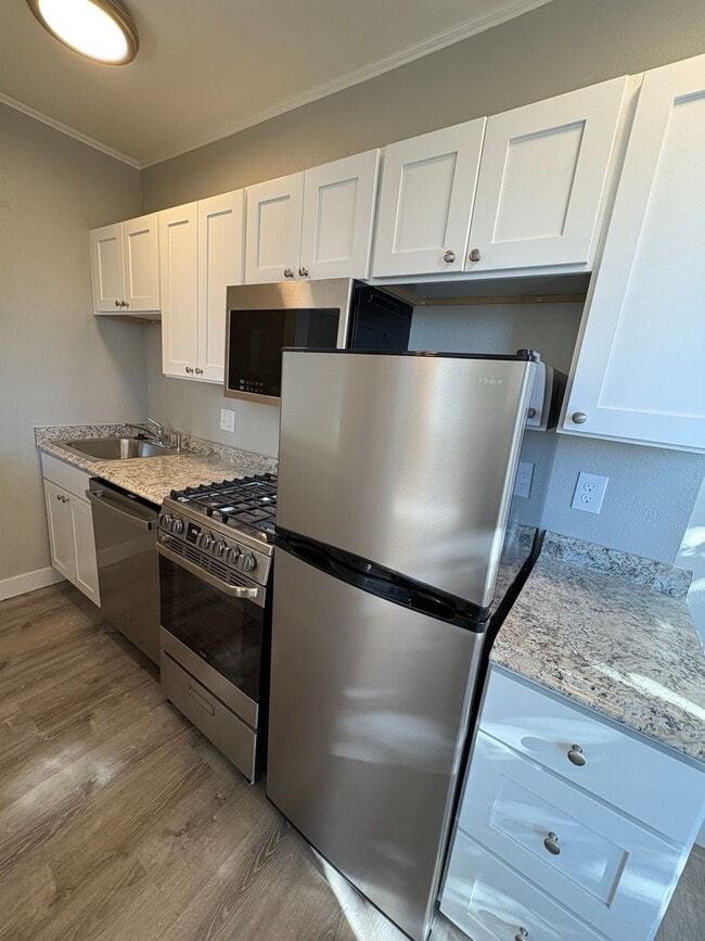 Building Photo - 68 Cabot St Unit Apt. #3