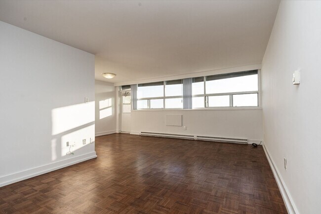 Photo - 263 Dixon Rd