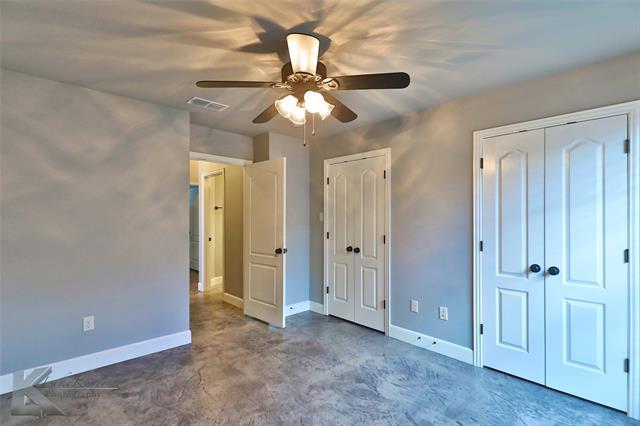 3812 Carrera Ln