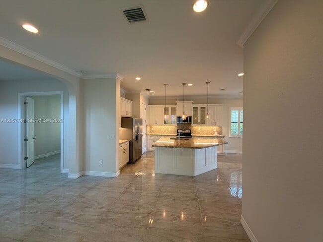 Photo - 455 SW 113th Ln
