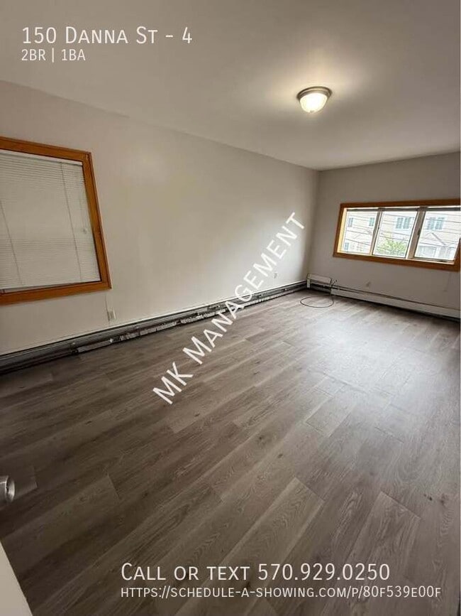 150 Danna St Unit 4