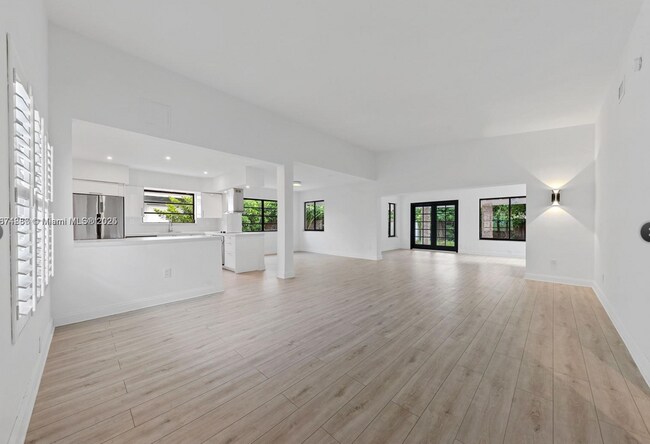 Photo - 7525 Adventure Ave