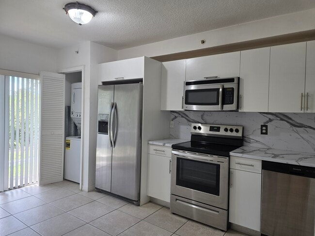Building Photo - 22901 SW 88th Pl
