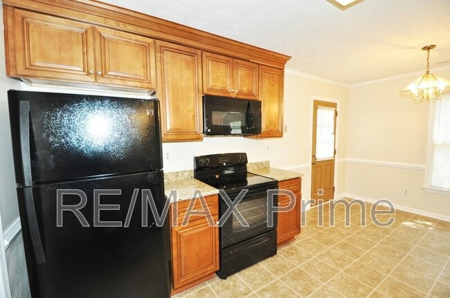 Photo - 1128 Hazel Ave