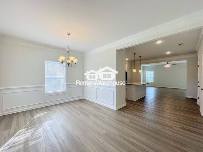 Photo - 553 McFarland Rd