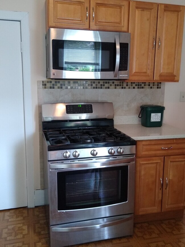 Photo - 1 Gold Star Pl Unit 1