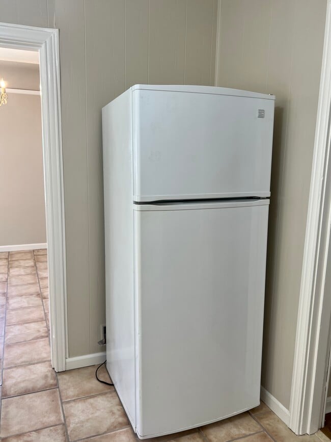 Photo - 228 E 17th St