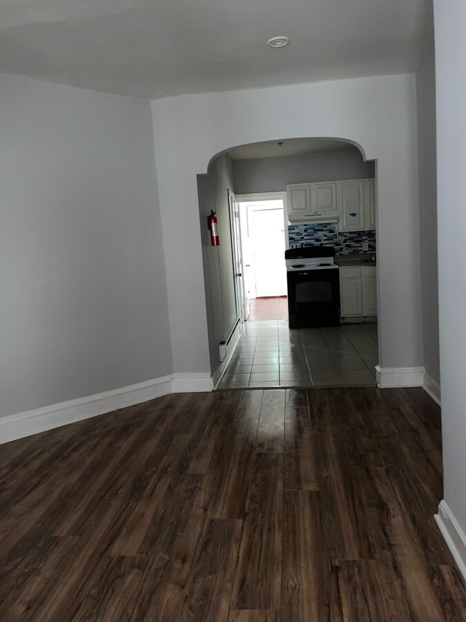 Photo - 4942 N 7th St