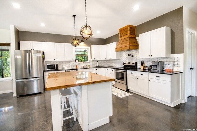 Photo - 101 Liberty Bell Ln