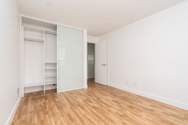 Photo - 25 Eccleston Dr Unit 402