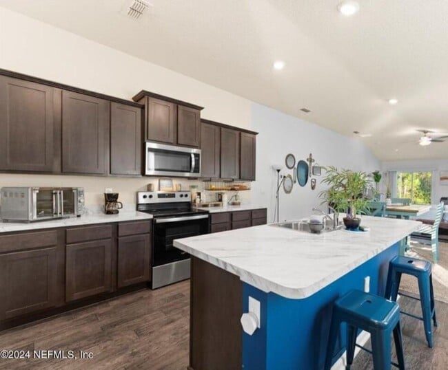 Photo - 6021 Bucking Bronco Dr