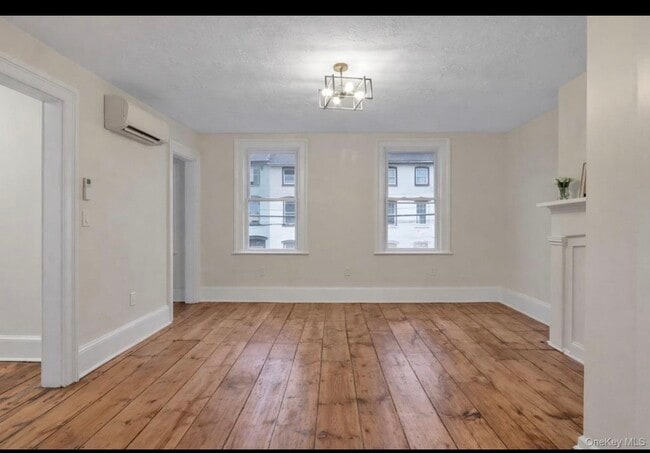 Photo - 171 Chambers St Unit 2