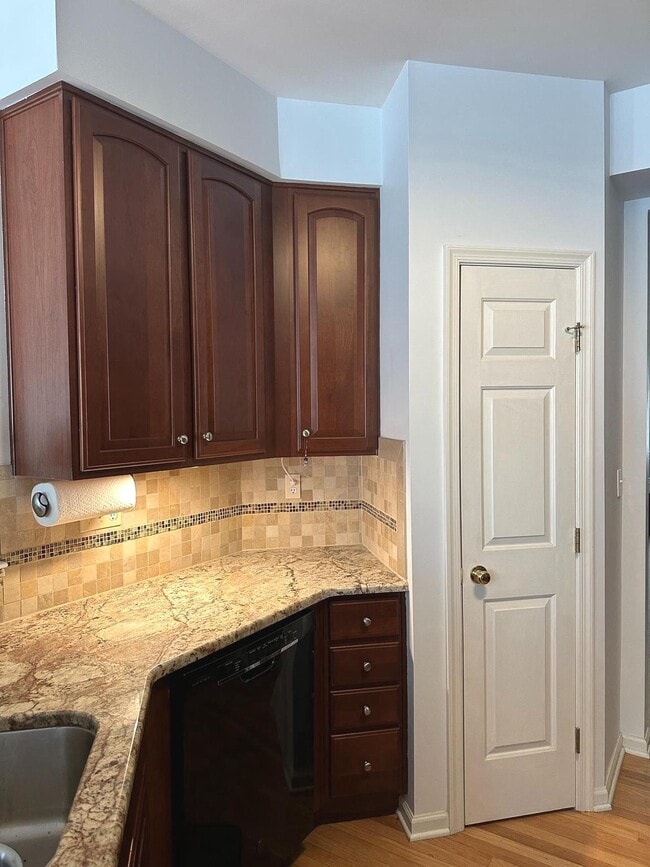 Photo - 209 Turnbridge Ct
