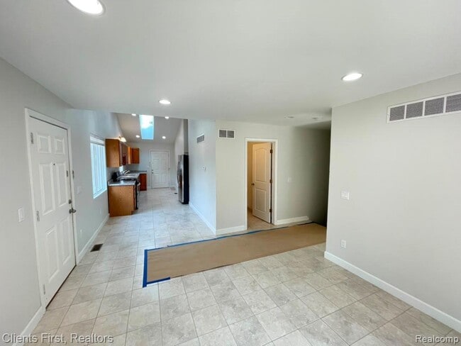 Photo - 3121 Cherry Tree Ln