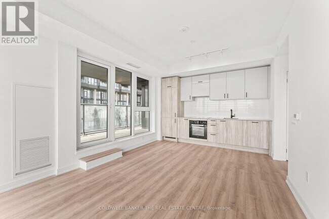 Photo - 1 Quarrington Ln Unité 2203