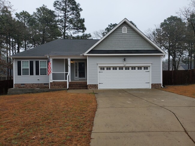 Building Photo - 57 Cross Roads Ct Rental