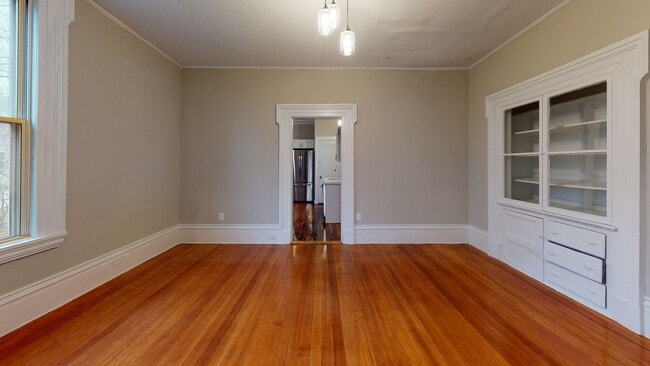 Photo - 18 Malbert Rd Apartments Unit 1