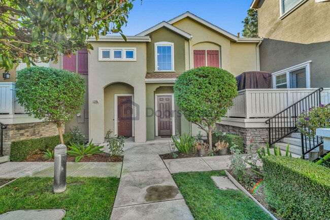 Building Photo - 2743 Lavender Ter