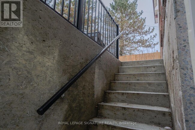 Photo - 2111 Lynn Heights Dr