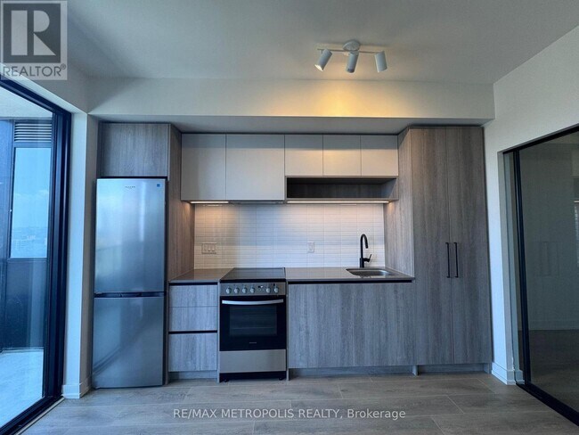 Photo - 181 Sterling Rd Unit 1418