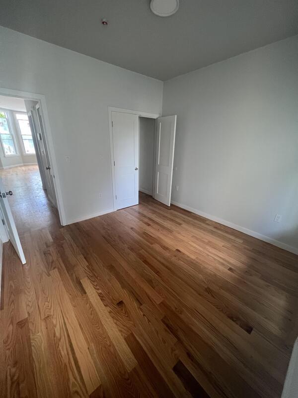 Photo - 11 Douglas St